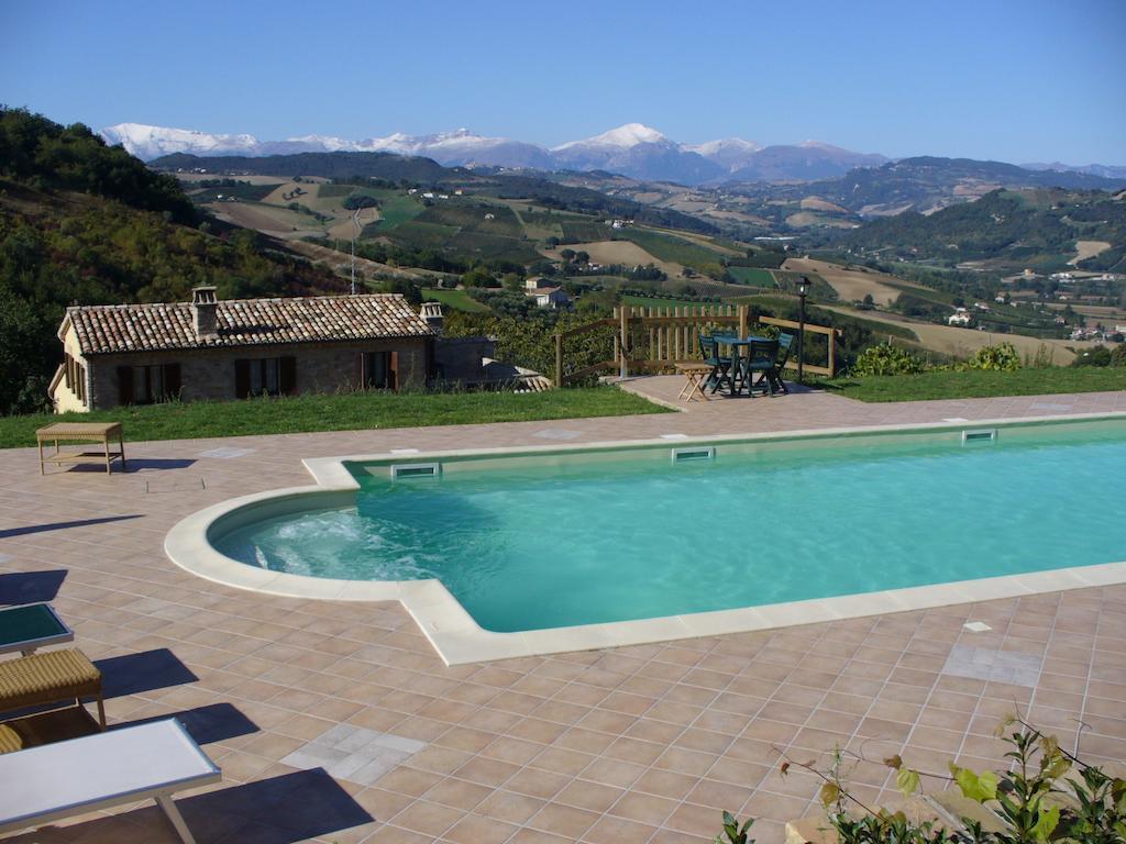 Villa Agriturismo Il Sentiero Montalto delle Marche Exterior foto