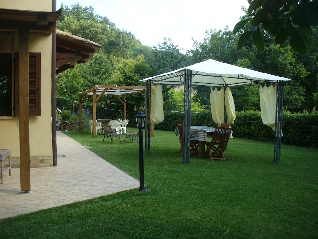 Villa Agriturismo Il Sentiero Montalto delle Marche Exterior foto