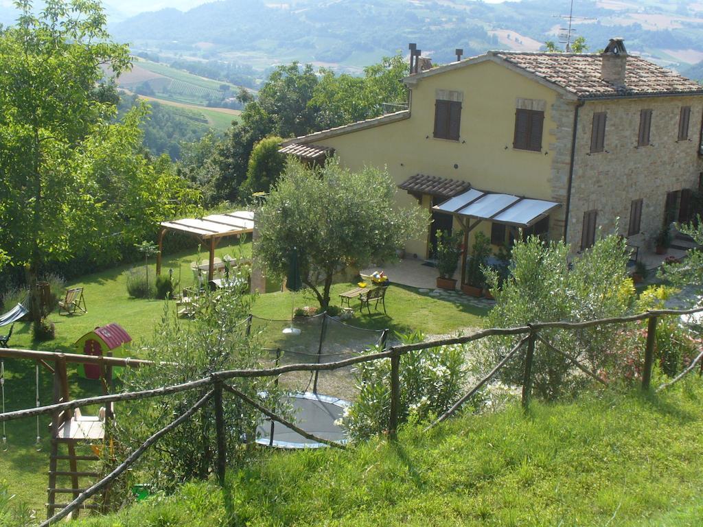 Villa Agriturismo Il Sentiero Montalto delle Marche Exterior foto