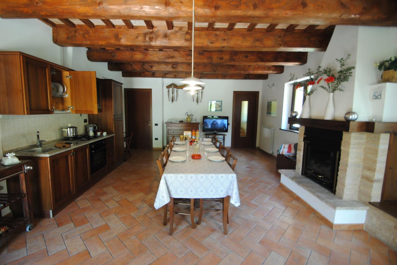 Villa Agriturismo Il Sentiero Montalto delle Marche Exterior foto